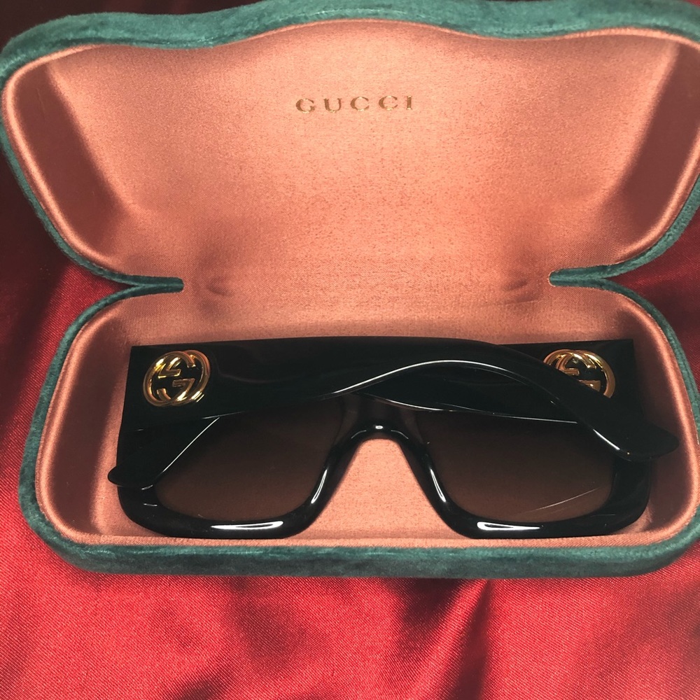 Gucci sunglasses